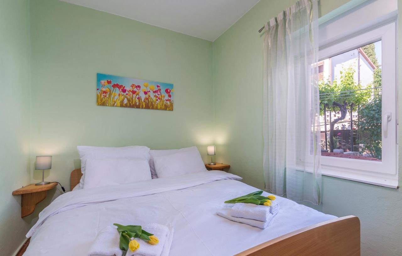 Apartments Loredana Poreč Extérieur photo